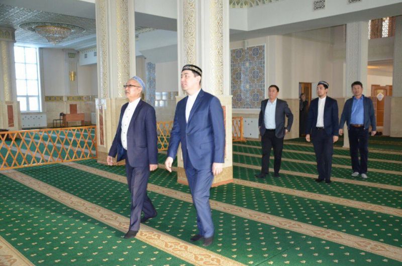 Қарағанды облыстық «Әнет баба» мешіті Бас муфтидің тапсырмасы бойынша келген қонақтарды қарсы алды (фото)