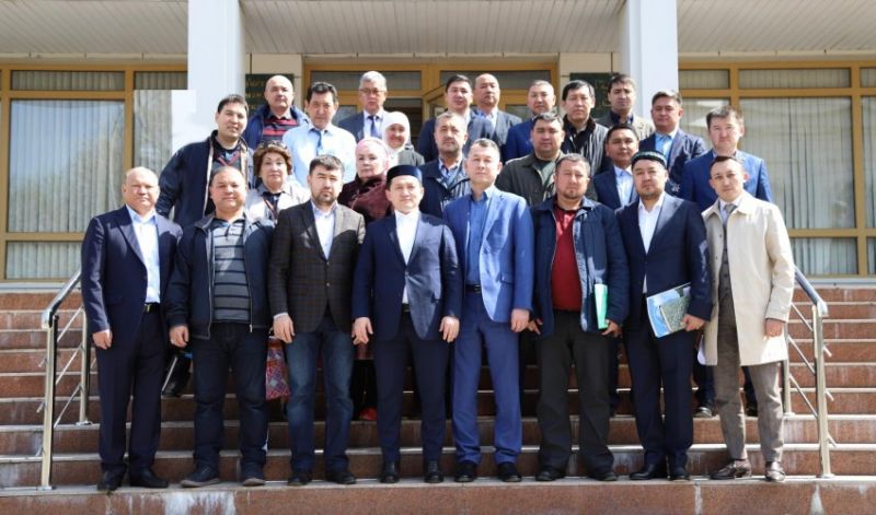 Наиб мүфти қажылық фирма жетекшілерімен кездесті (ФОТО
