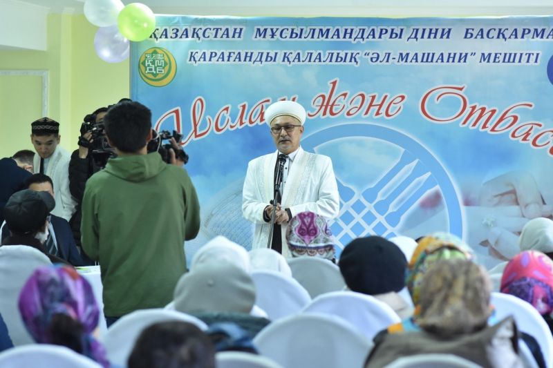 Жүз отбасына жәрдем берілді