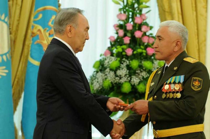 ӘСКЕР САЛАСЫНДА ДІН МӘСЕЛЕСІН ШЕШУ АСА МАҢЫЗДЫ немесе  НЕГЕ  ГЕНЕРАЛДЫҢ  ТАҢДАУЫ – НҰР-МҮБАРАК ?