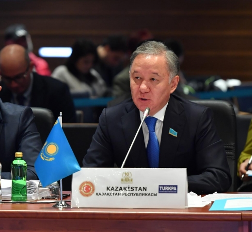 Мәжіліс Төрағасы Нұрлан Нығматулин Измирде ТүркПА депутаттарына Қазақстан Президентінің тарихи мақаласы туралы айтты