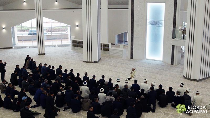 Эксперт: Новое поколение казахстанцев может стать намного религиознее