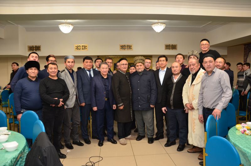 Қарағанды облыстық «Әнет баба» мешітінде жамағаттың бірлігі мен татулығына арналған  «Бірлікке шақыру» атты рухани кеш болып өтті (фото)