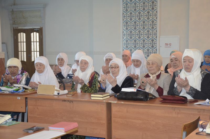 Қарағанды облыстық «Әнет баба» мешітінде Құран хатымы аяқталды (фото)
