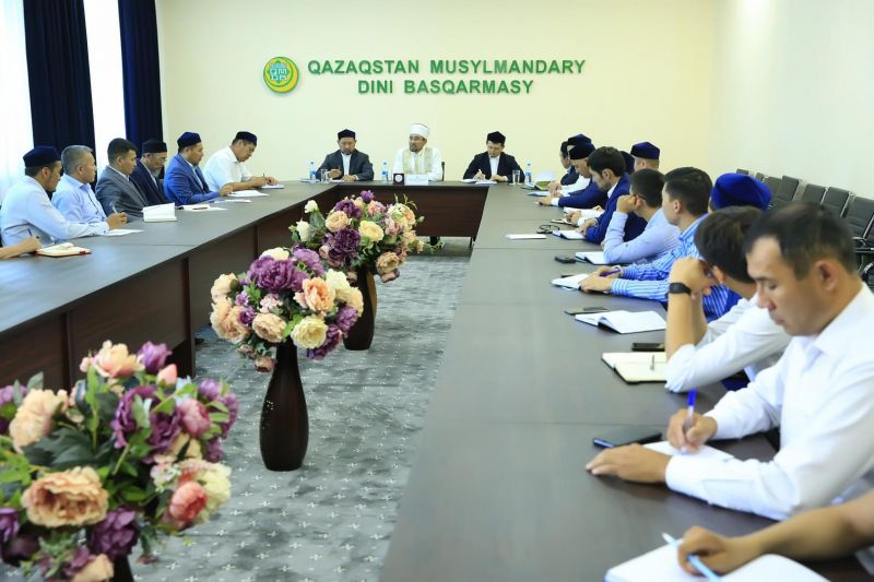 Бас мүфти Құрбан айт қарсаңында алқалы жиын өткізді (ФОТО) 