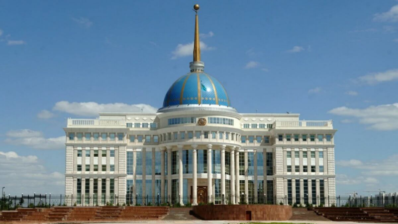 Мемлекет басшысы Қазақстанда төтенше жағдай жариялады  