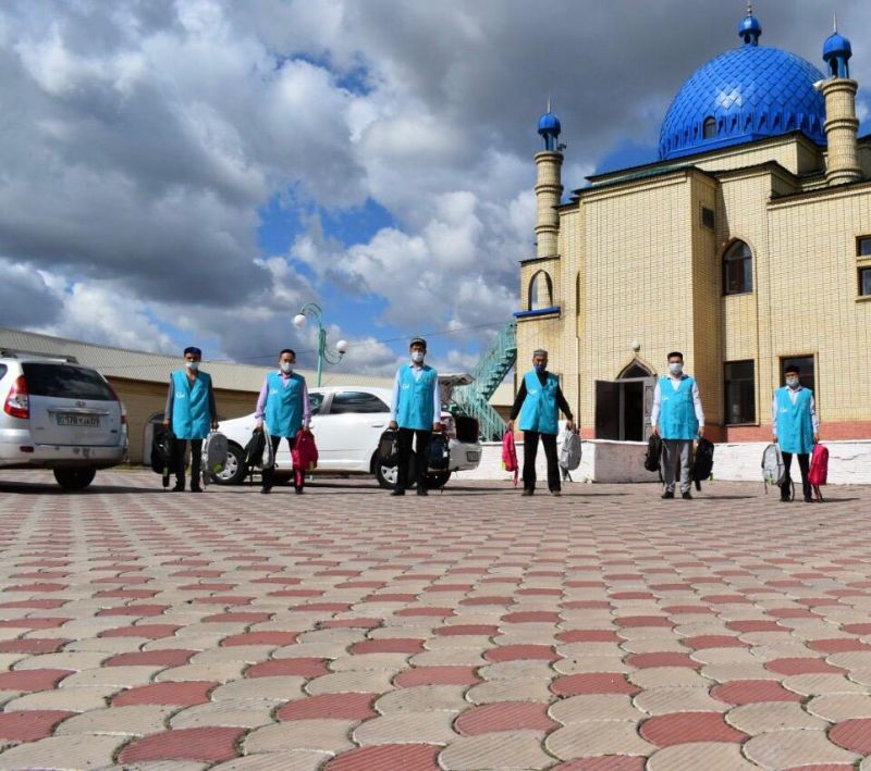 ТЕМІРТАУ ОРТАЛЫҚ МЕШІТІ «МЕКТЕПКЕ ЖОЛ» ҚАЙЫРЫМДЫЛЫҚ АКЦИЯСЫН ӨТКІЗДІ (ВИДЕО) 