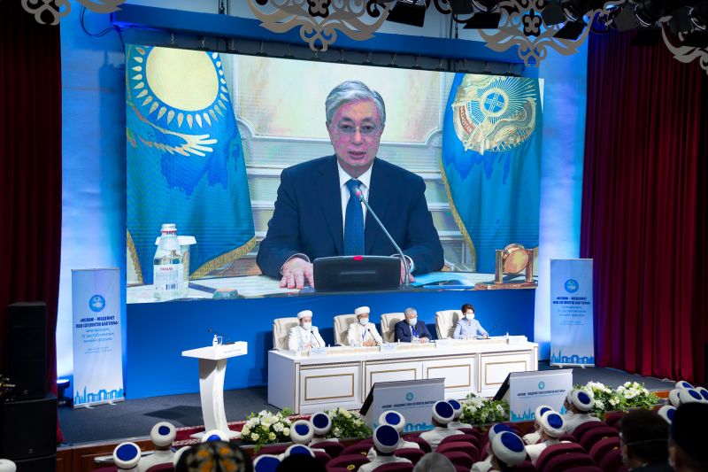 ҚАЗАҚСТАН ПРЕЗИДЕНТІ ИМАМДАР ФОРУМЫНА ҚҰТТЫҚТАУ ЖОЛДАДЫ (ФОТО)