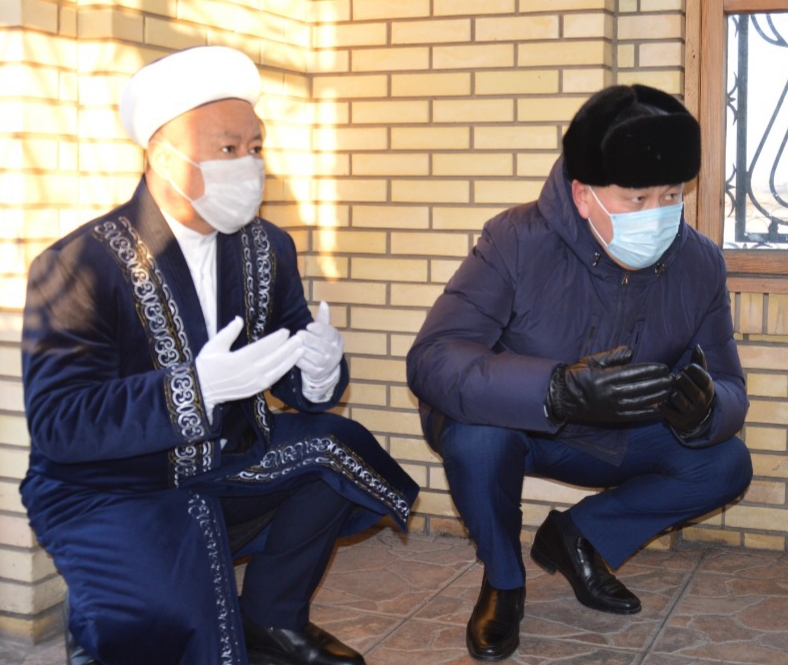            Абай ауданы: Марқұм кеншілерді еске алу шарасы өтті