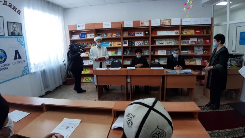 Жайрем кенті: «ADALDYG ALANY» жобасы аясында кітапхана бұрышы ашылды