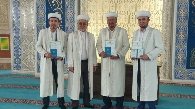 Қарағанды облысы имамдары білімдерін жетілдіріп, арнайы диплом иеленді