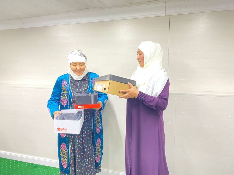 Порно: Күйеуіңіздің жыныс мүшесін анықтаңыз Үлкен ажыратымдылықтағы жалаңаш сұлу қыздар